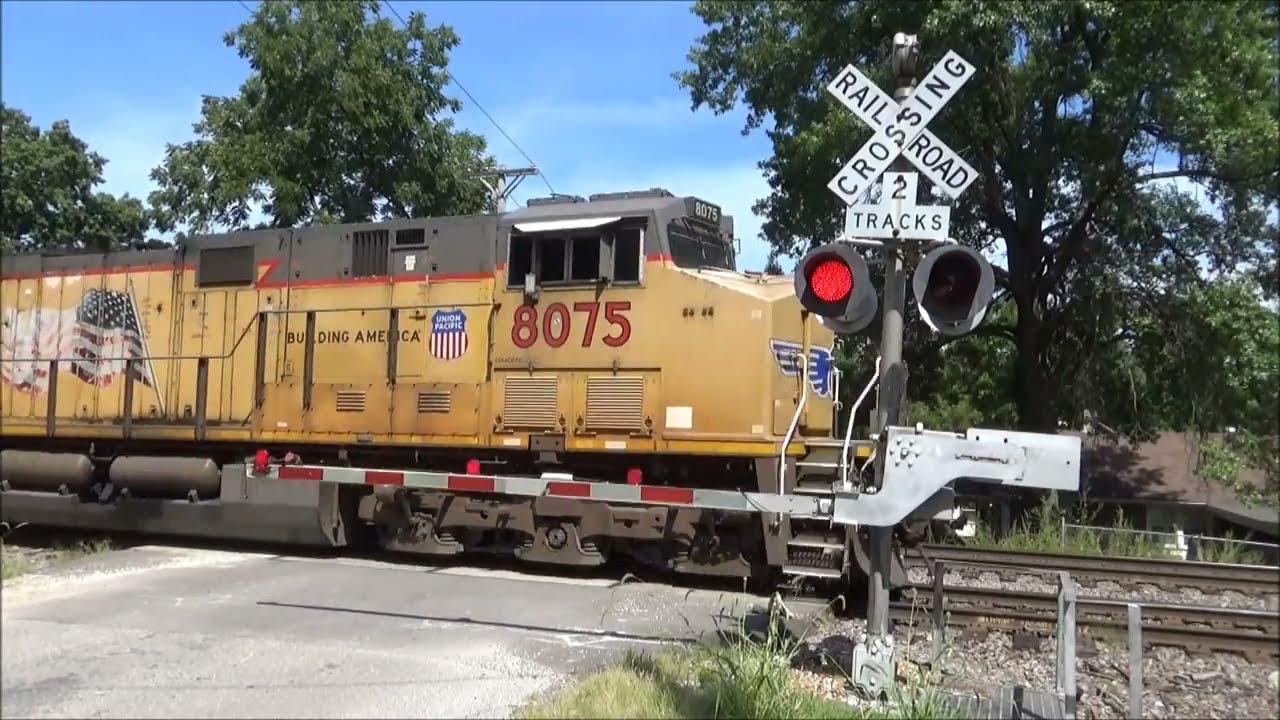 Vermont Avenue Railroad Crossing, Independence, MO