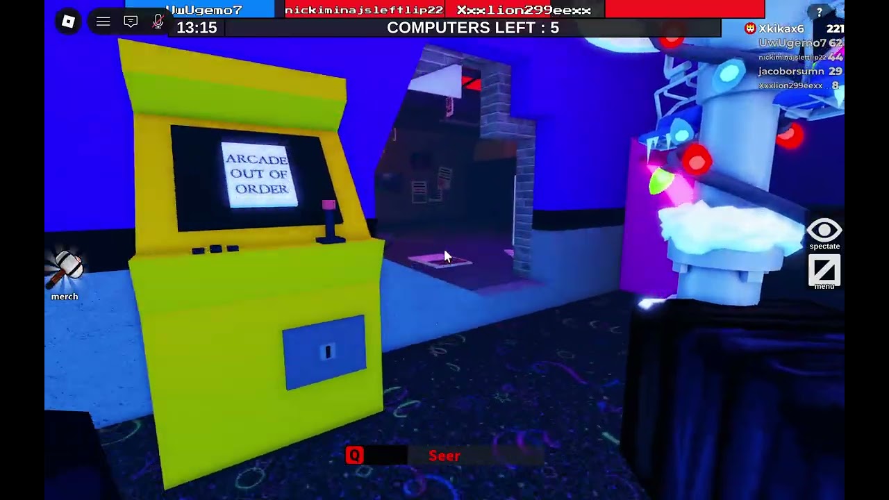 Random Flee the facility gameplay