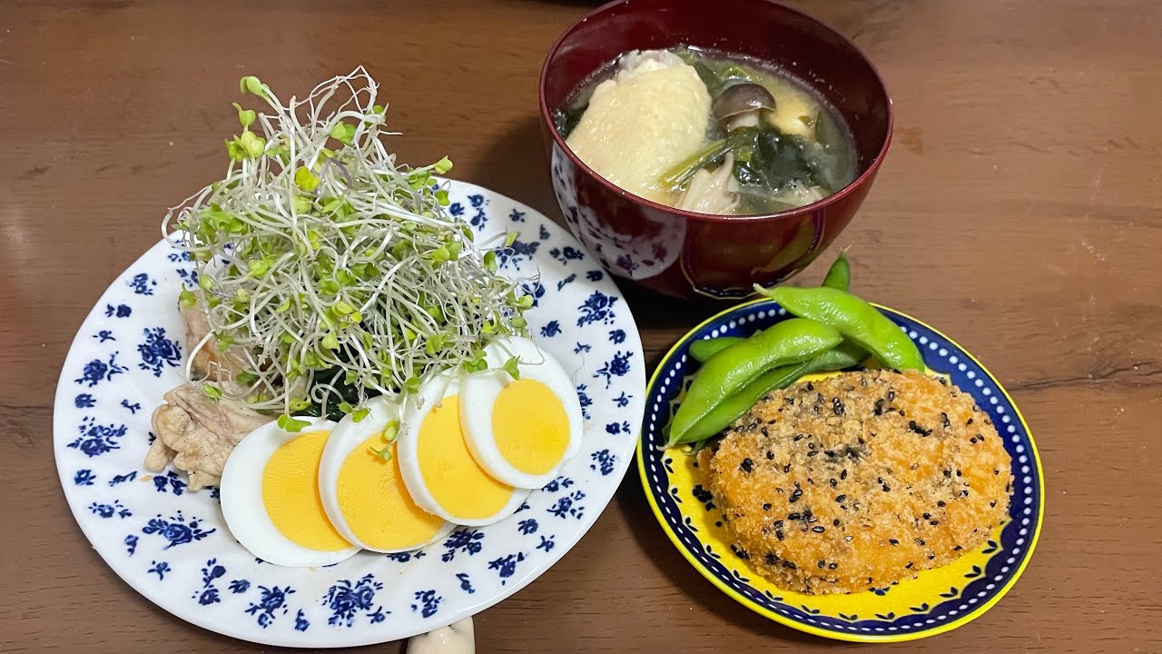 ④②【具沢山みそ汁】お汁にもなるし、おかずにもなるお味噌汁【ほぼ鍋だと言っても過言ではない】　#みそ汁 #おうちごはん #味噌汁 #料理 #具沢山