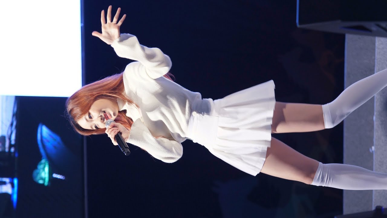 [FANCAM/4K60P] 181013 러블리즈 류수정 안녕(Hi~) 직캠 순천 팔마시민예술제 (Lovelyz Sujeong, Hi~)