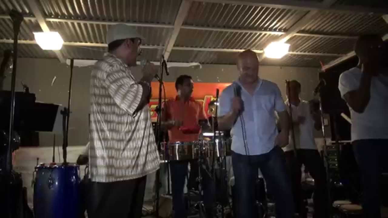 LA PRIMERISIMA de TOMMY OLIVENCIA Jr. * POR ELLA * PAQUITO ACOSTA  y MEL MARTINEZ