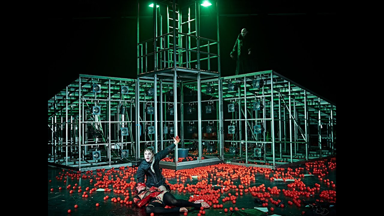 Don Karlos — von Friedrich Schiller — am Düsseldorfer Schauspielhaus