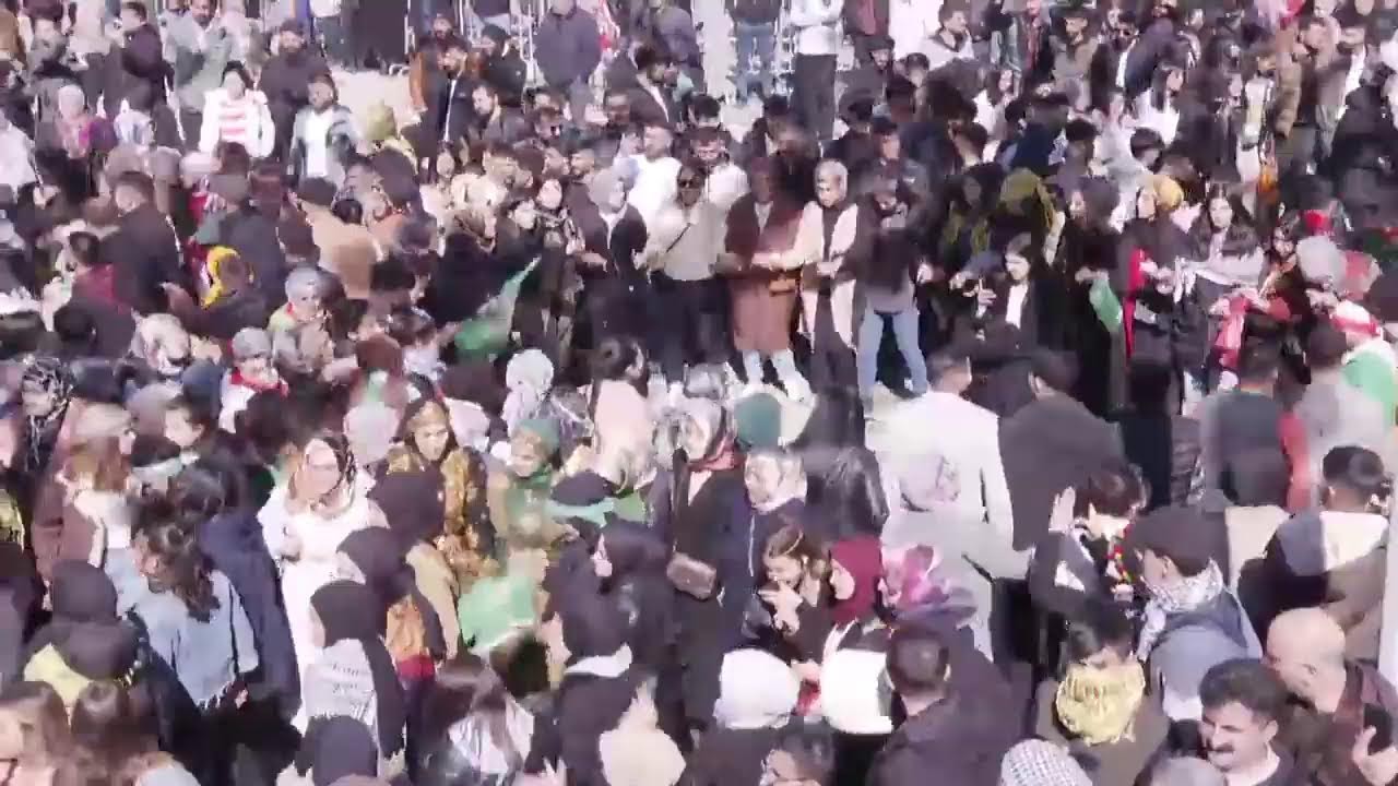 Eş Genel Başkanımız Tuncer Bakırhan'ın katılımıyla Ağrı Newrozundayız