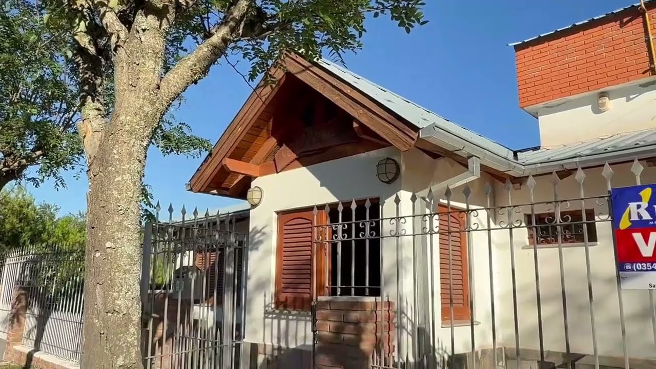 EN VENTA | VILLA GIARDINO - EXCLUSIVO CHALET SERRANO CON VISTAS EXCEPCIONALES - INMOBILIARIA RUMI