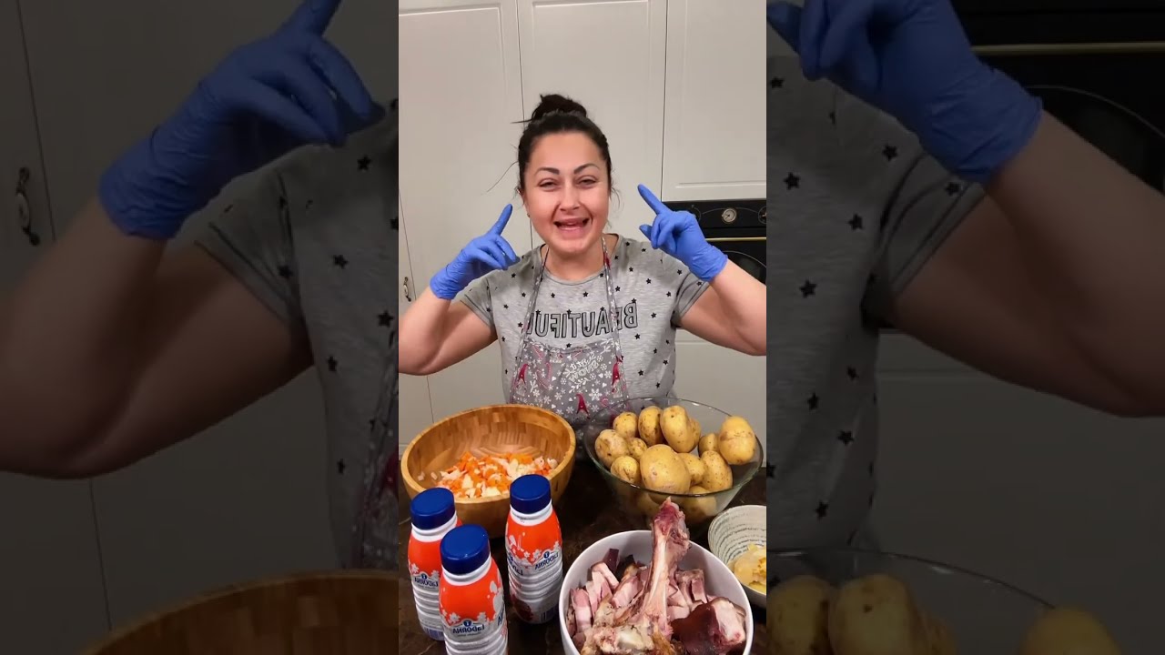 Gabriela Cristea, ciorba de cartofi cu afumatura ca la mama acasa! 🍜  Aici este secretul