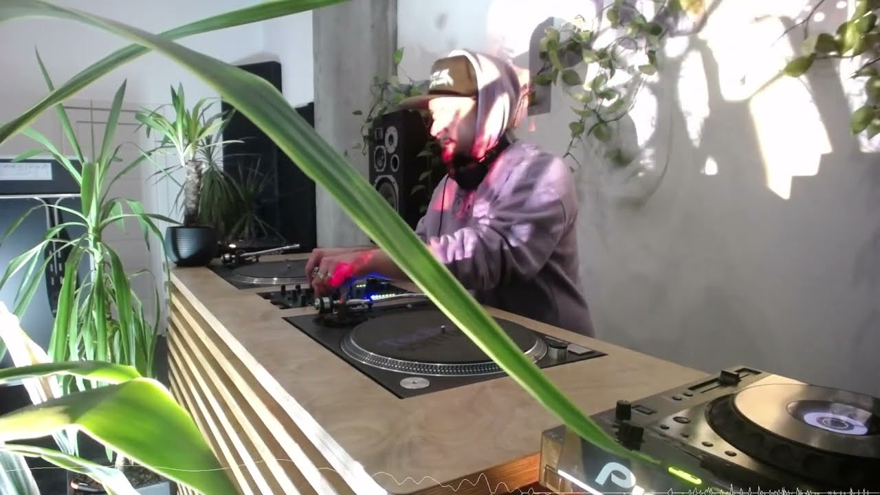 NICK-OS RTS.FM&nbsp;St. Petersburg at Parikmaherskaya32