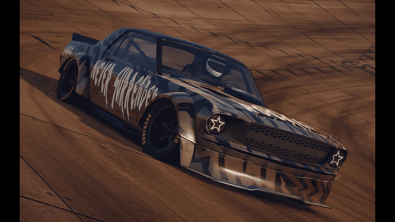 33,5 минуты смешного Wreckfest