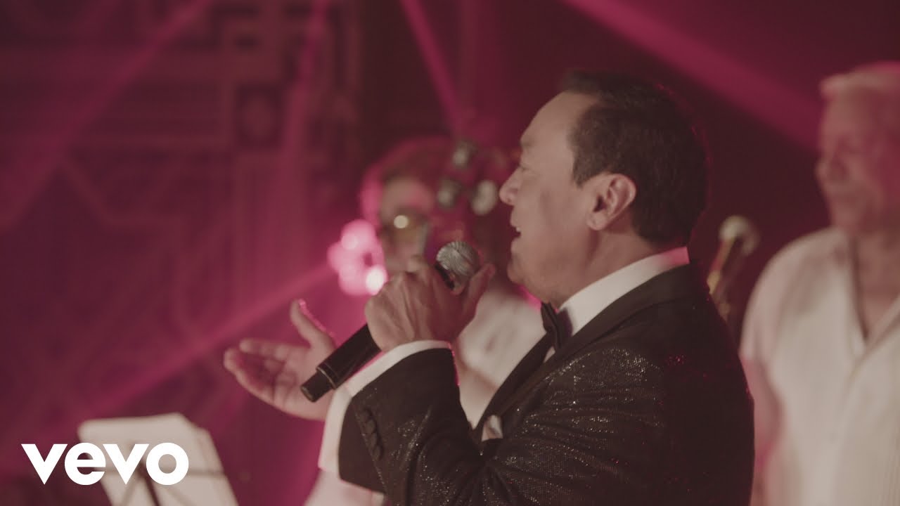 Carlos Cuevas - Amor Perdido (En Vivo)