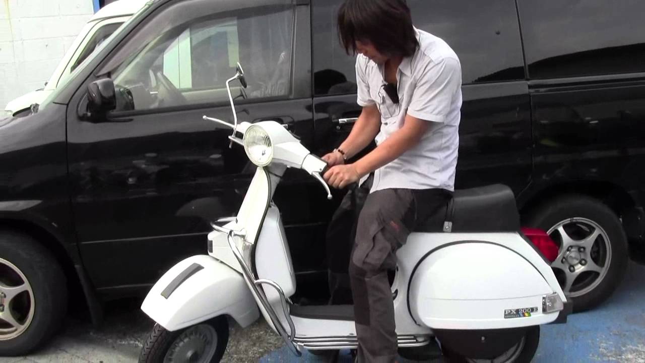 ベスパ　PX200E　参考動画