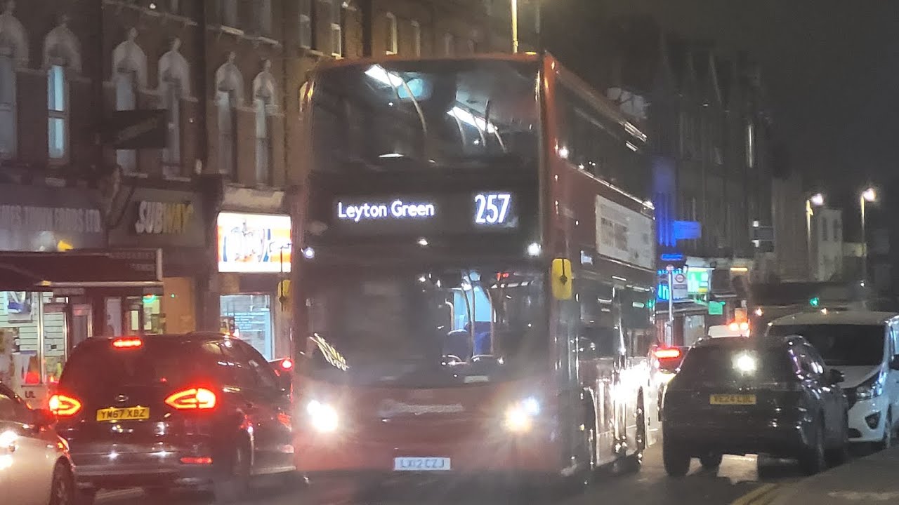 *FRV* Route 257 Bakers Arm's - Stratford|Stagecoach London E400 19855 LX12 CZJ