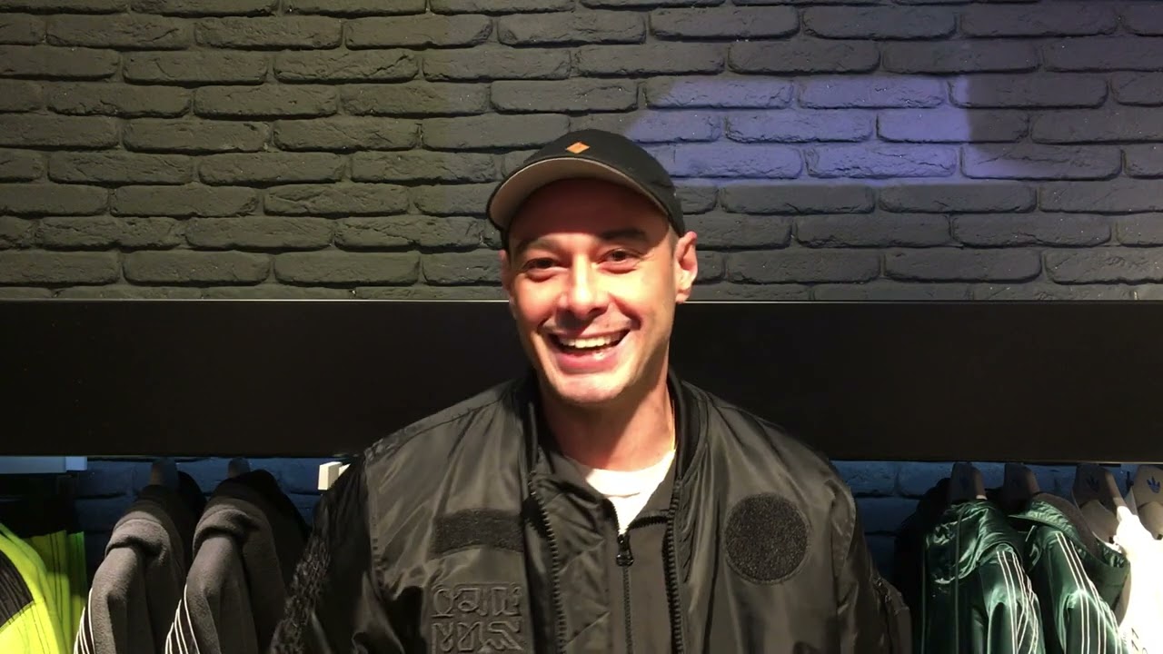 Fabri Fibra parla di Dumbo, Jovanotti a Sanremo, AL Magazine & altre storie