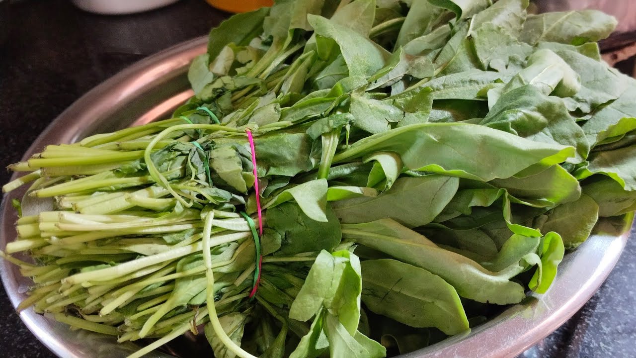 👆ఇంట్లో సులబంగా పాలకూర పప్పు తయారీ@Mamathaintivantalu #palakurapappu #cooking #easyrecipe #pappu😋👆