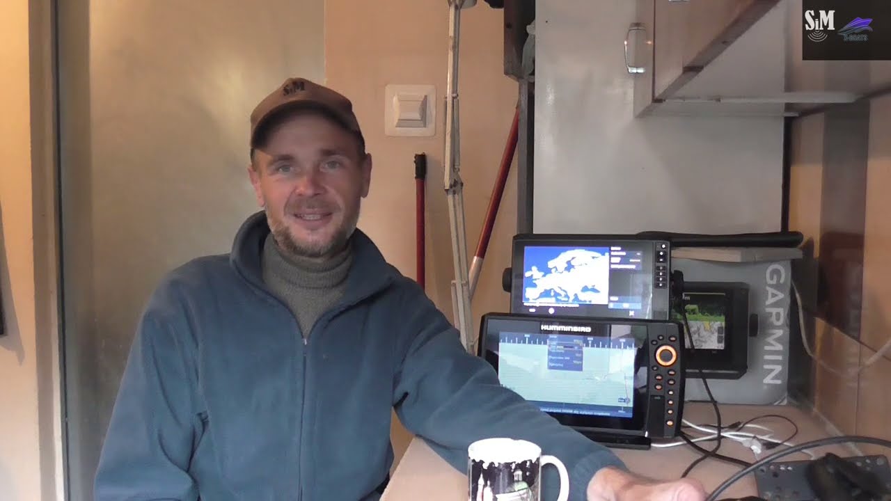 Humminbird Helix9 G4 N MSI+ vs. Garmin Echomap UHD2 9 + GT56