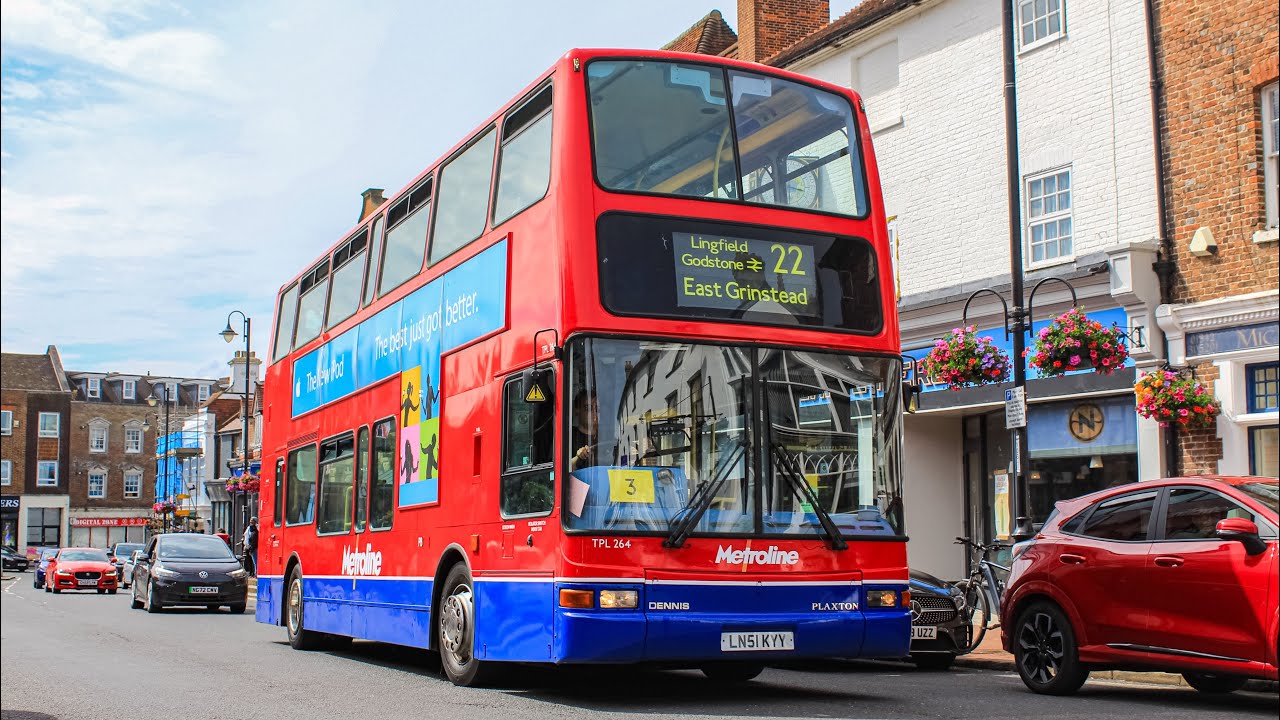 Metroline TPL264 Trident/Plaxton President | Feeder Bus Route 22