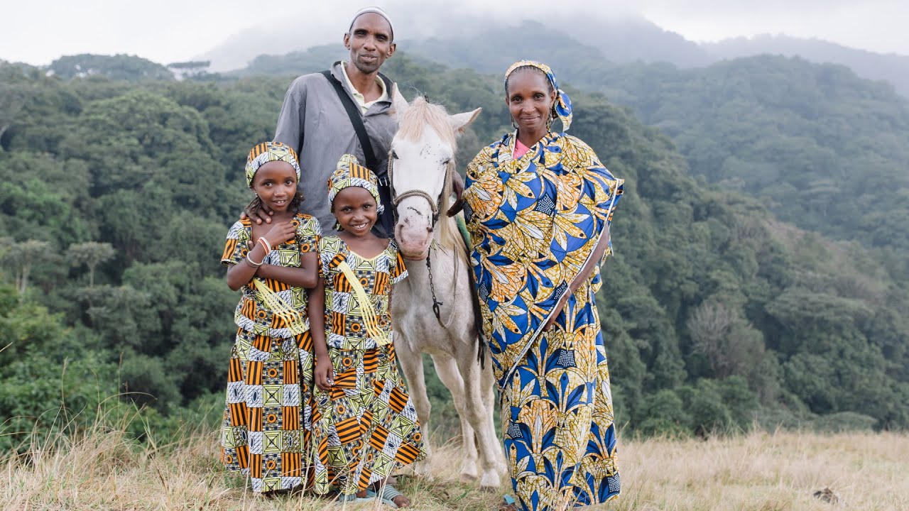 Salamatou & Mariama's Mercy Ships Story