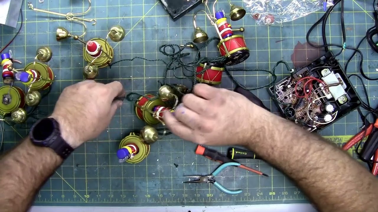Mr. Christmas Santa's Marching Band Repair