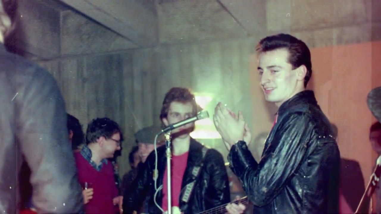 The Sirens - Hunting (remix)