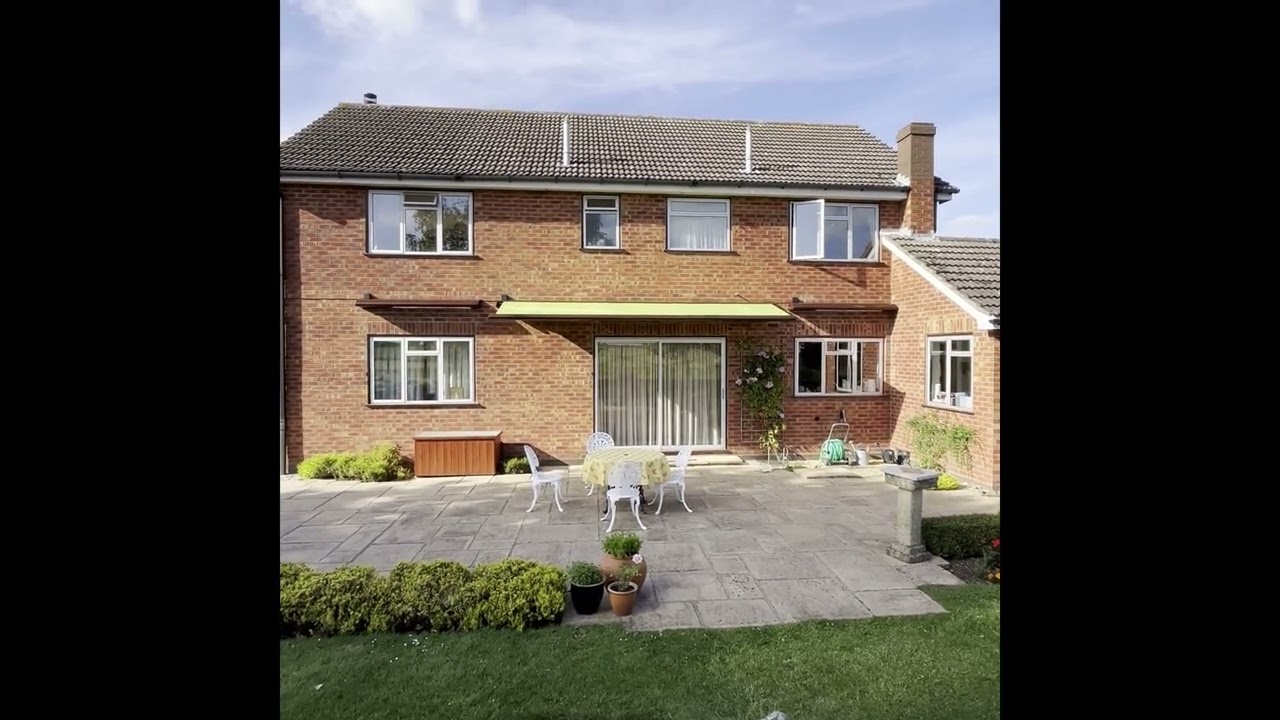 Luxury Weinor Awnings by Cambridge Blinds