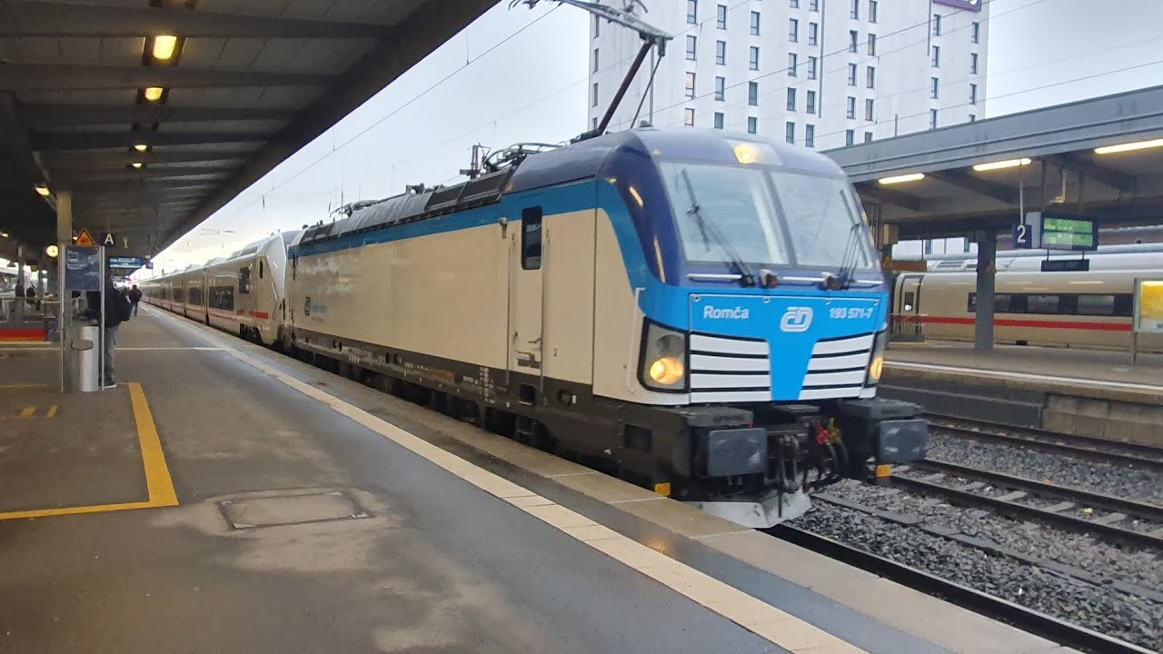 ICE L (Tz 1809 mit 193 571-7)