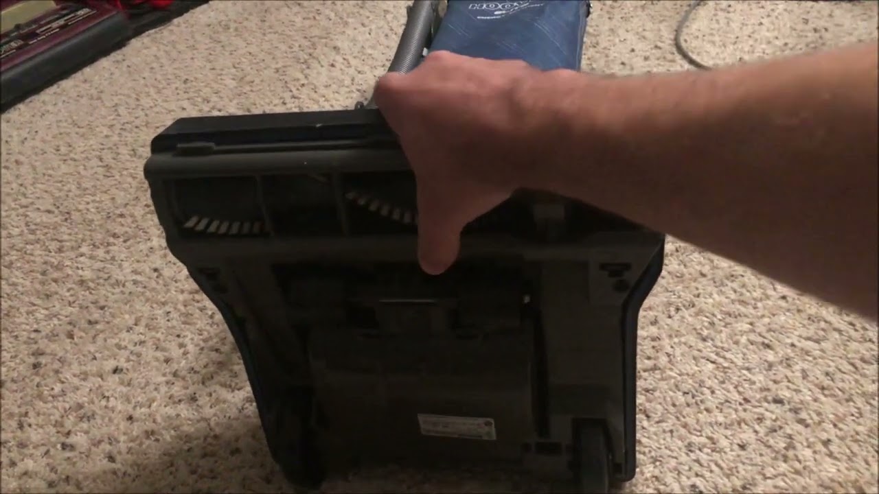 Hoover Elite Cleaning Performance with Genuine Brush Roll
