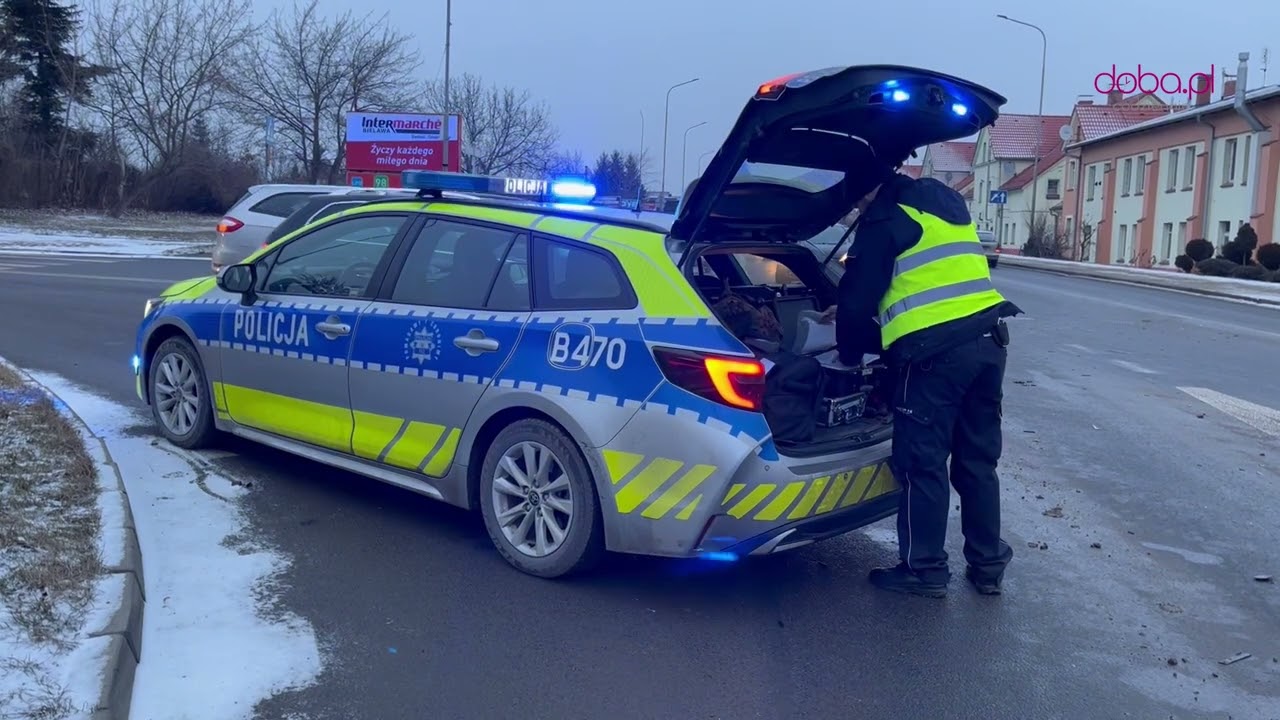 Kolizja Opla i Audi w Bielawie