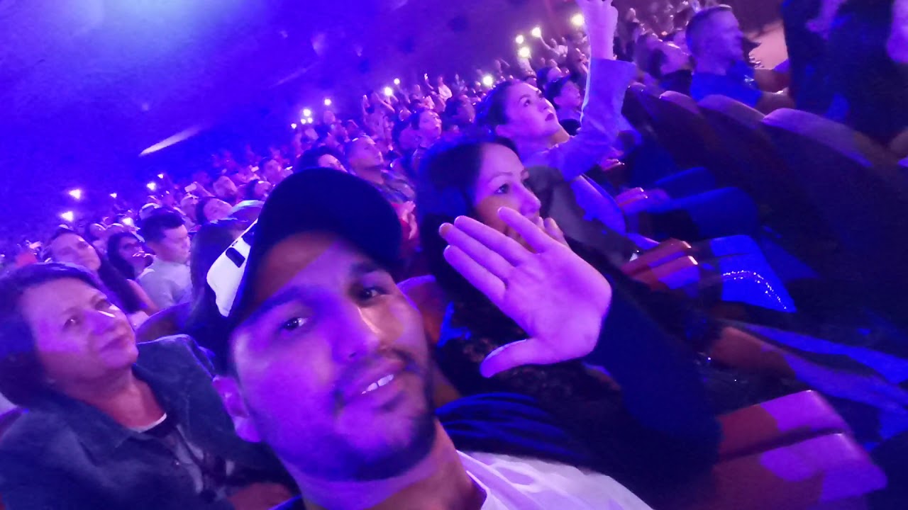 Queen в Алматы Show Must Go On