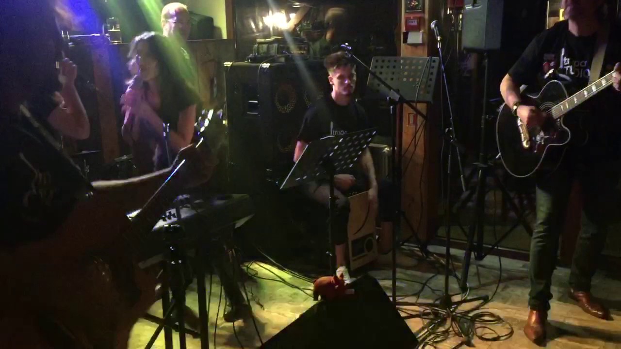 Valcea unplgged 3 cu trupa Studio7