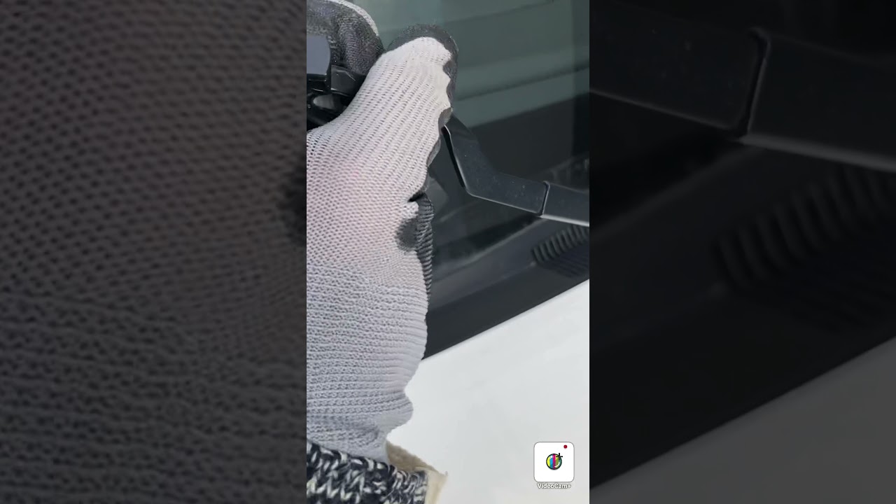 Yeni Corolla İnvels Hibrit Silecek Değişimi