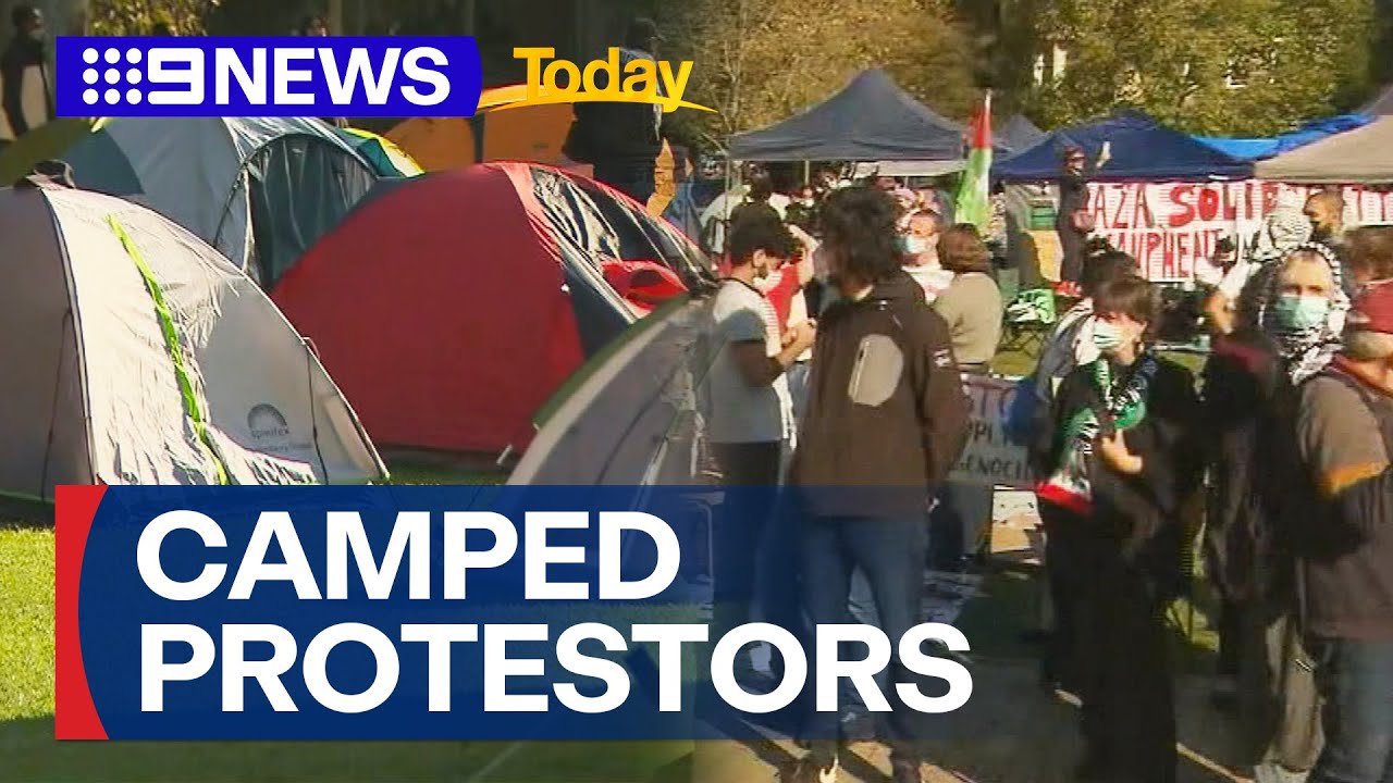 Pro-Palestinian protesters camp out at Melbourne universities | 9 News Australia