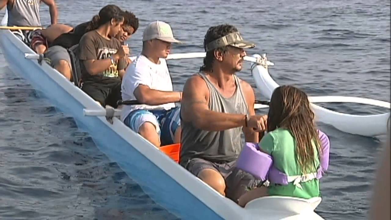 Opelu fishing off Milolii, Hawaii