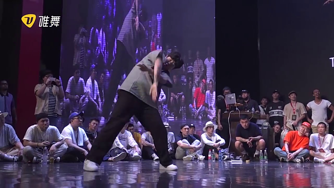 Tutat vs Ringo Winbee   Dance Vision vol 6 Popping Best 32