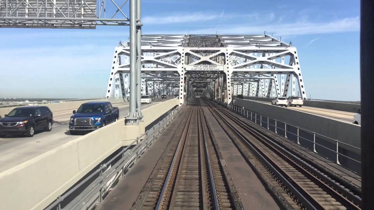 Crossing Huey Long