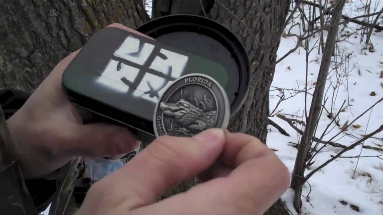 Geocaching snake attack!?!