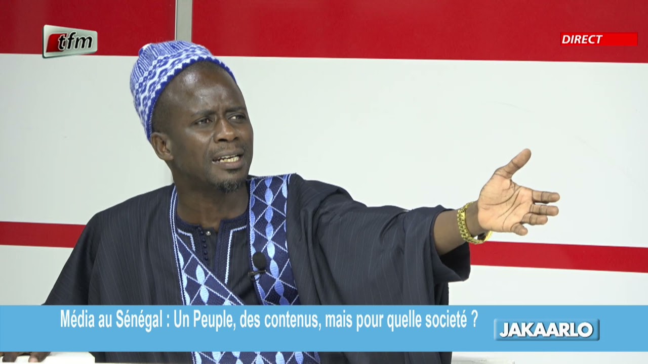Fou Malade explose le plateau de Jakaarlo bi avec ses gros mots