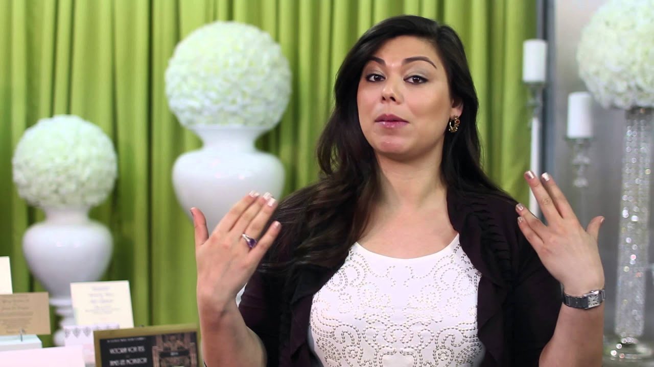 How to Word Dress Attire on Wedding Invitations : Event Etiquette & Inspirations