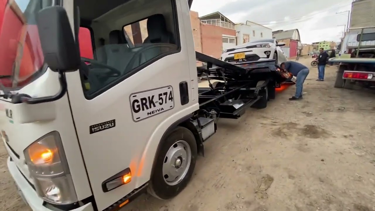 Grua en vehículo llanta sencilla fabricación en Franco