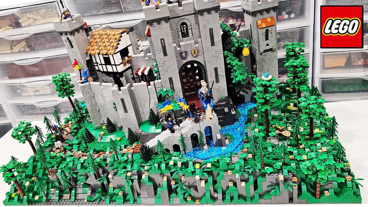 HUGE Custom LEGO CASTLE PLATE!