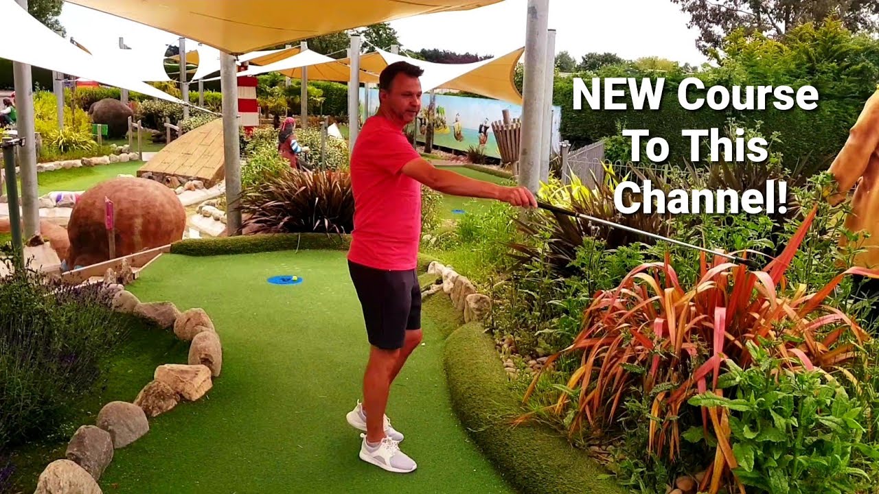 Our First Time on This Excellent Pirate Theme Mini Golf Course!