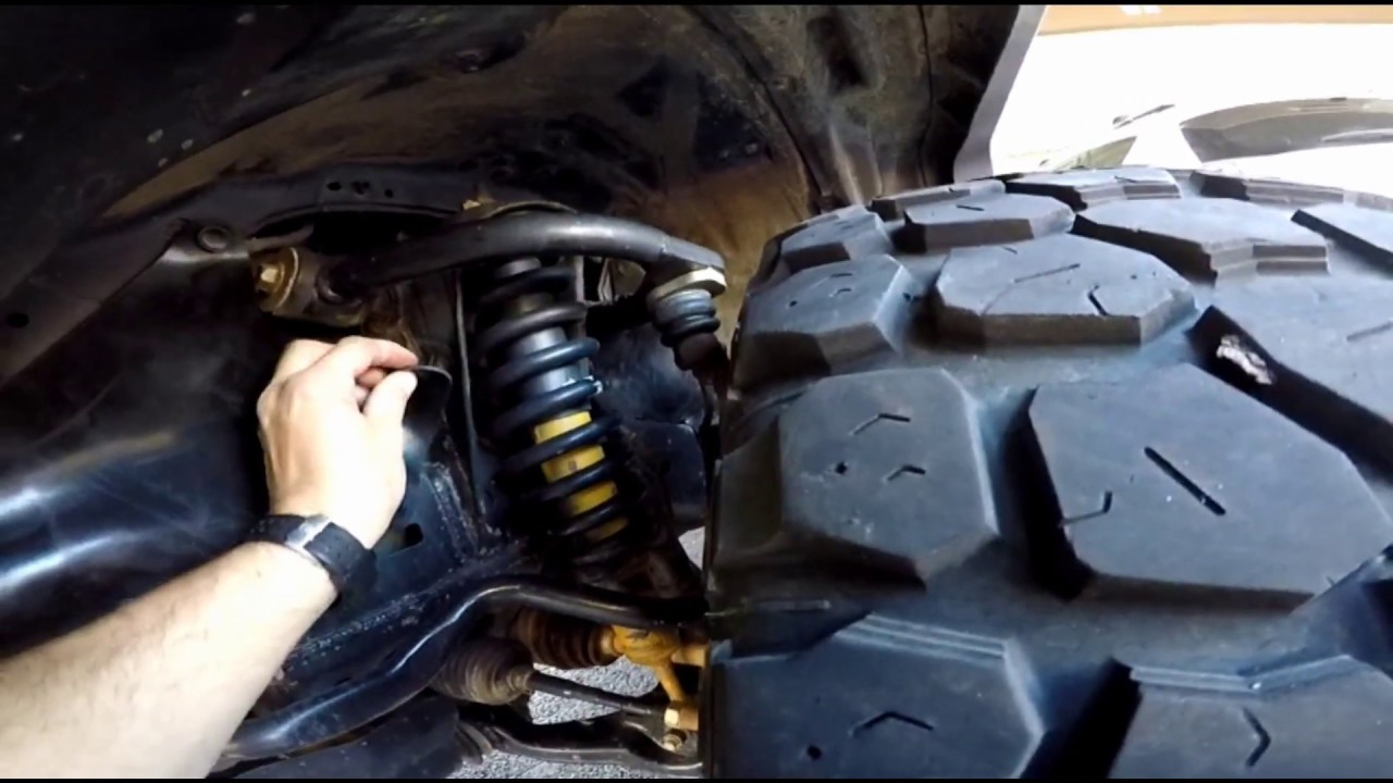 FJ CRUISER RAD DESING RUBBER ENGINE SPLASH GUARDS INSTALL