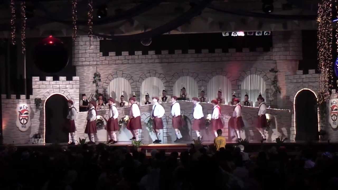 Schottentanz des MCV Männerballett 2012 - Mömlinger Carneval Verein