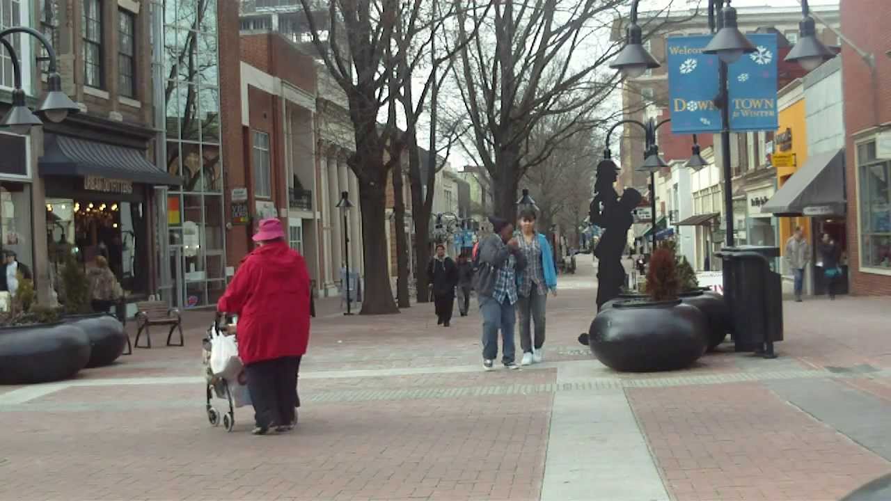 Travel Charlottesville,Downtown mall,Virginia--USA