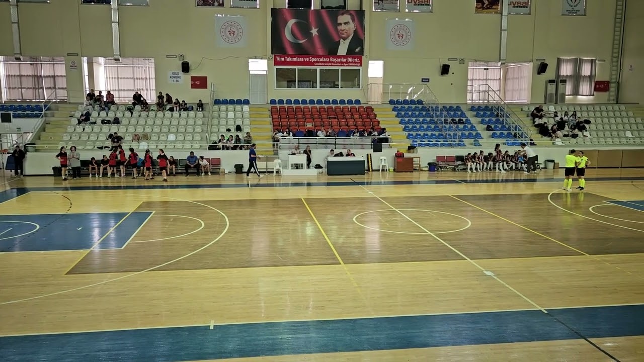 Kız Futsal Bölge Eleme Maçı Tekirdağ Saray İhsan Uzun Ortaokulu-Kırklareli Şaban Öğünç Ortaokulu