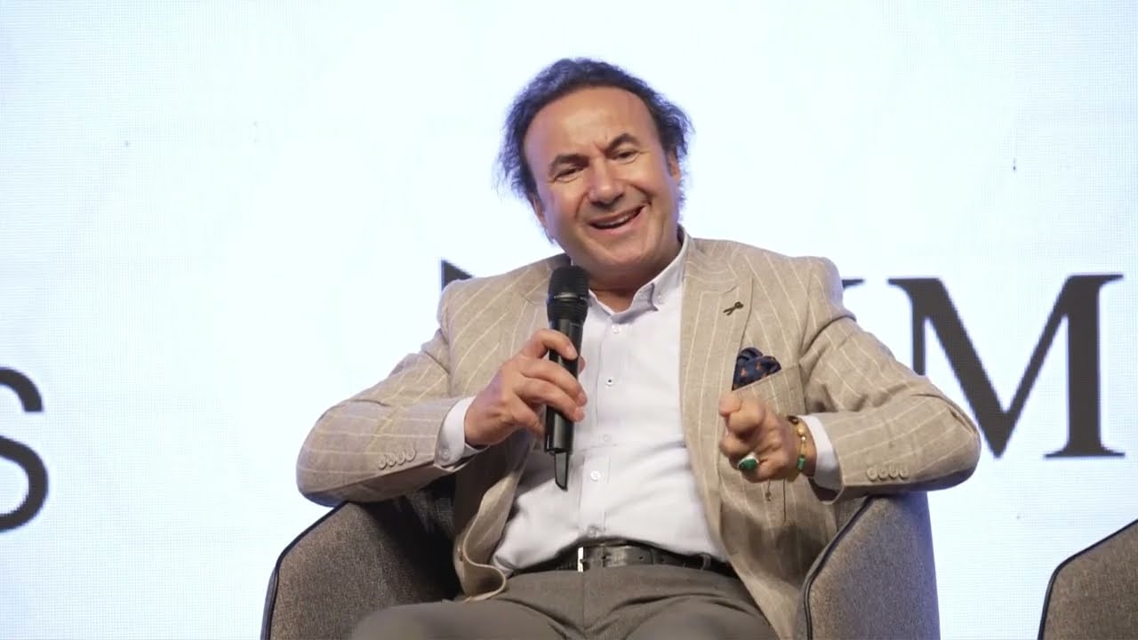 MüslümanToplumlarda Bütünsel Sarsılmanın Nedenleri ve Sonuçları Üzerine: Prof. Dr. Şaban Ali DÜZGÜN