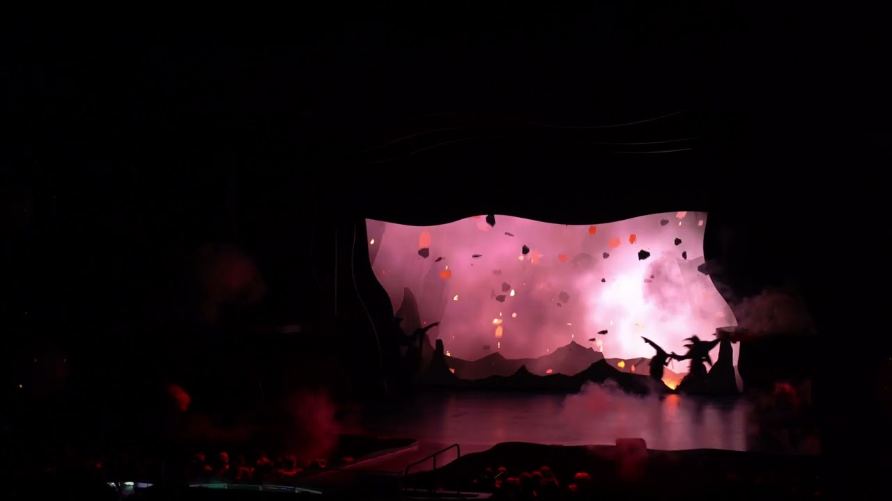 Finding Nemo: The Big Blue and Beyond Part 2; Walt Disney World's Animal Kingdom Live Show 4k UHD