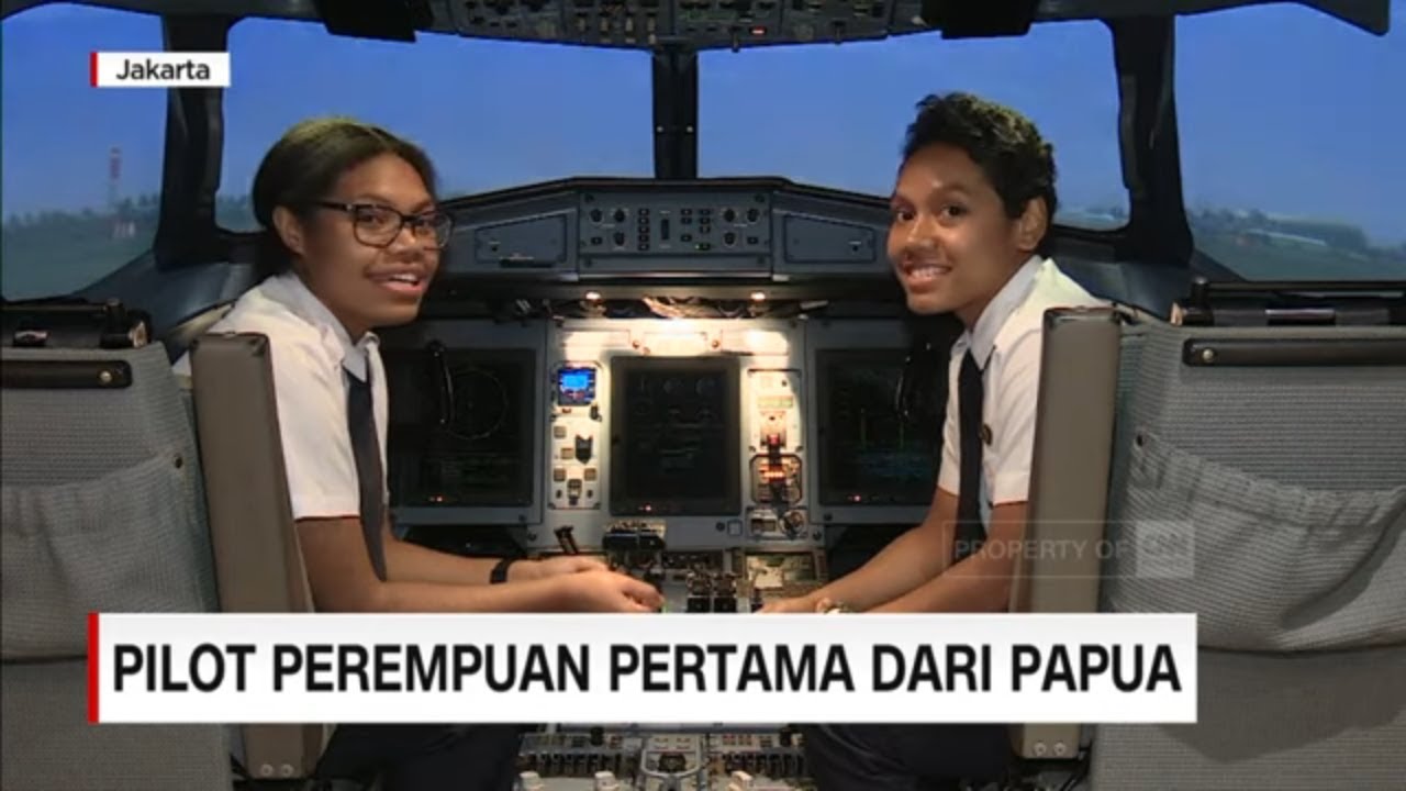 Pilot Perempuan Pertama dari Papua