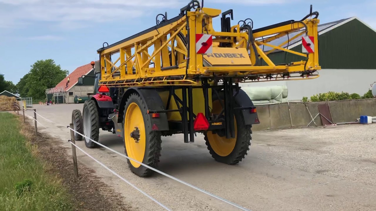Een blok aardappelen spuiten met de Dubex Vector