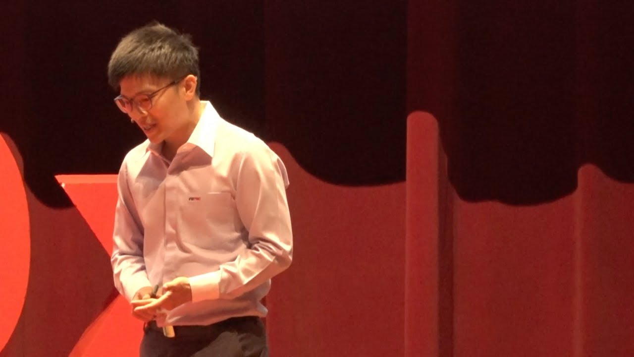 สุขภาพนอกโรงพยาบาล และช่วงชีวิตที่หายไป | Theerawit Wilaiprasitporn | TEDxSirirajFacultyOfMedicine