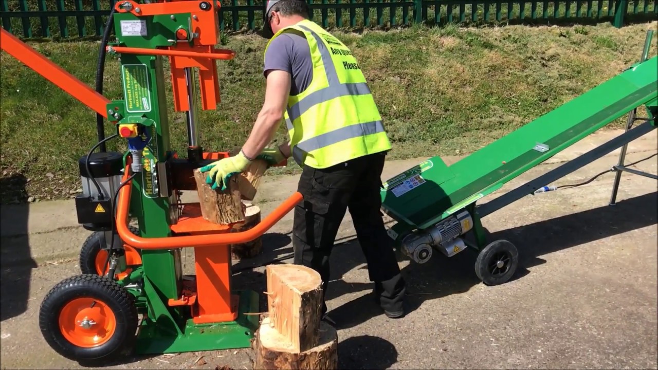 16 Ton Electric Log Splitter Fills Conveyor