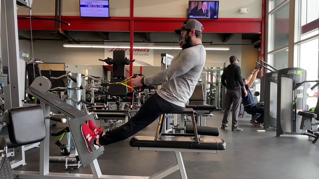 Thoracic cable row