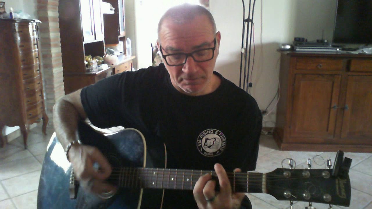 Domenica lunatica   Vasco Rossi cover guitar